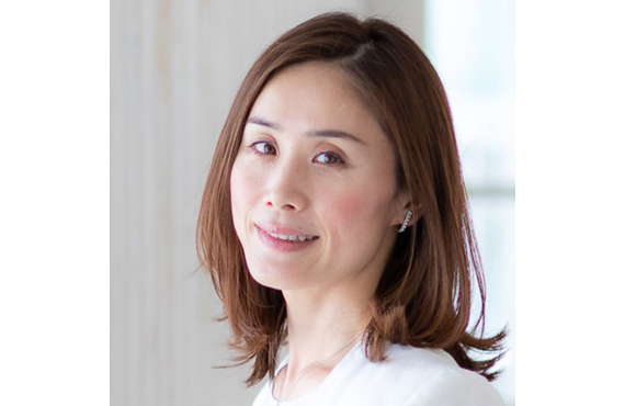 川崎 涼子