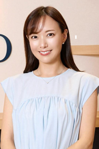 近本 あゆみ